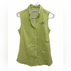 Columbia Women's Sleeveless Lime Button Down Shirt